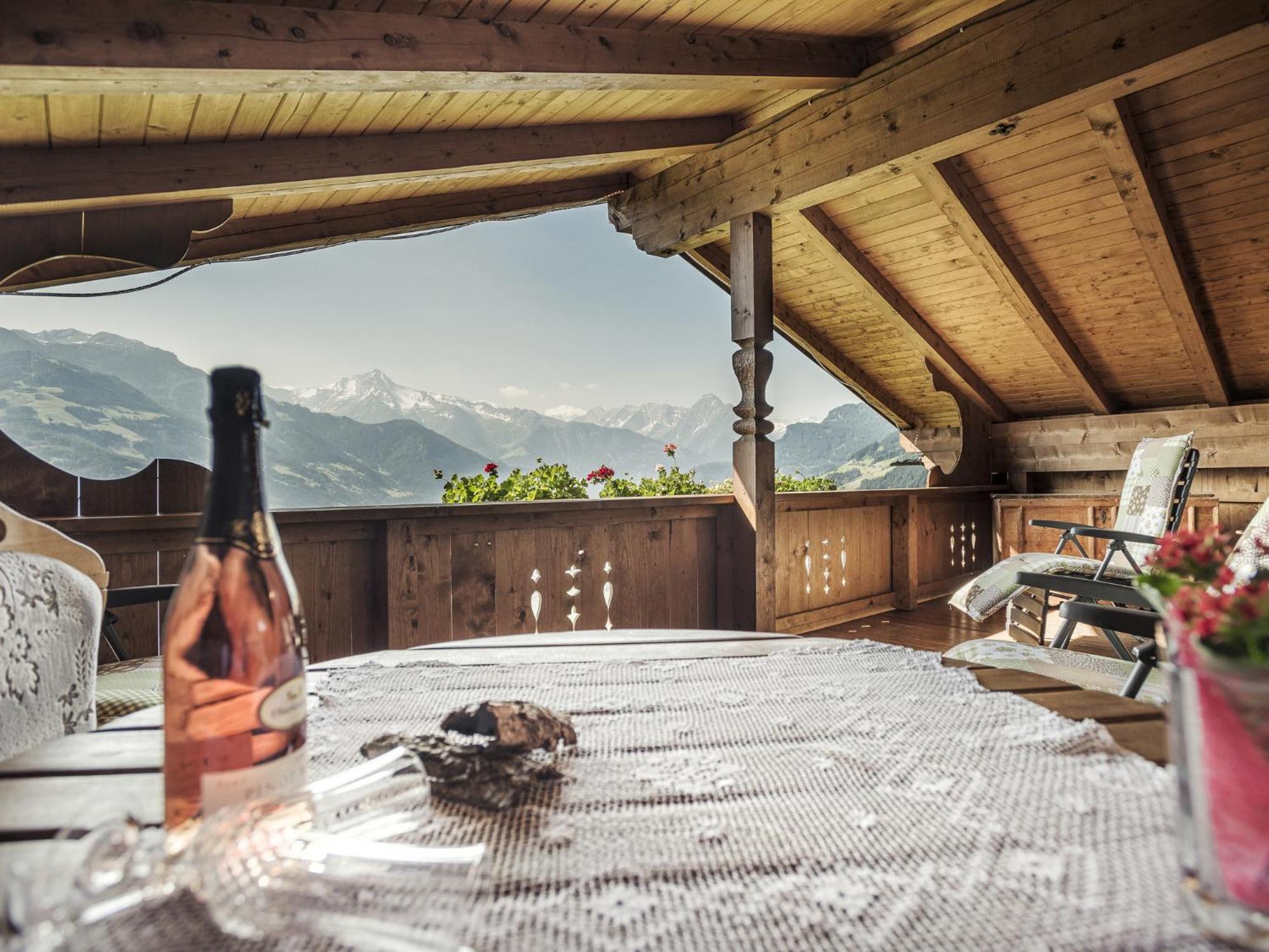 Apartmán Breierhof Zell am Ziller Pokoj fotografie